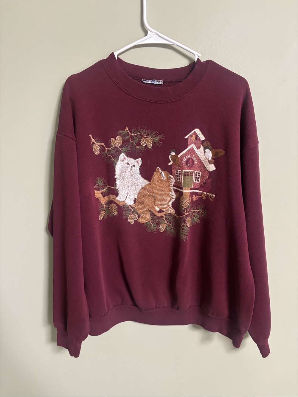 Vintage Cat Sweatshirt Women Maroon Crew Neck Winter Holiday Bird Cottage Granny